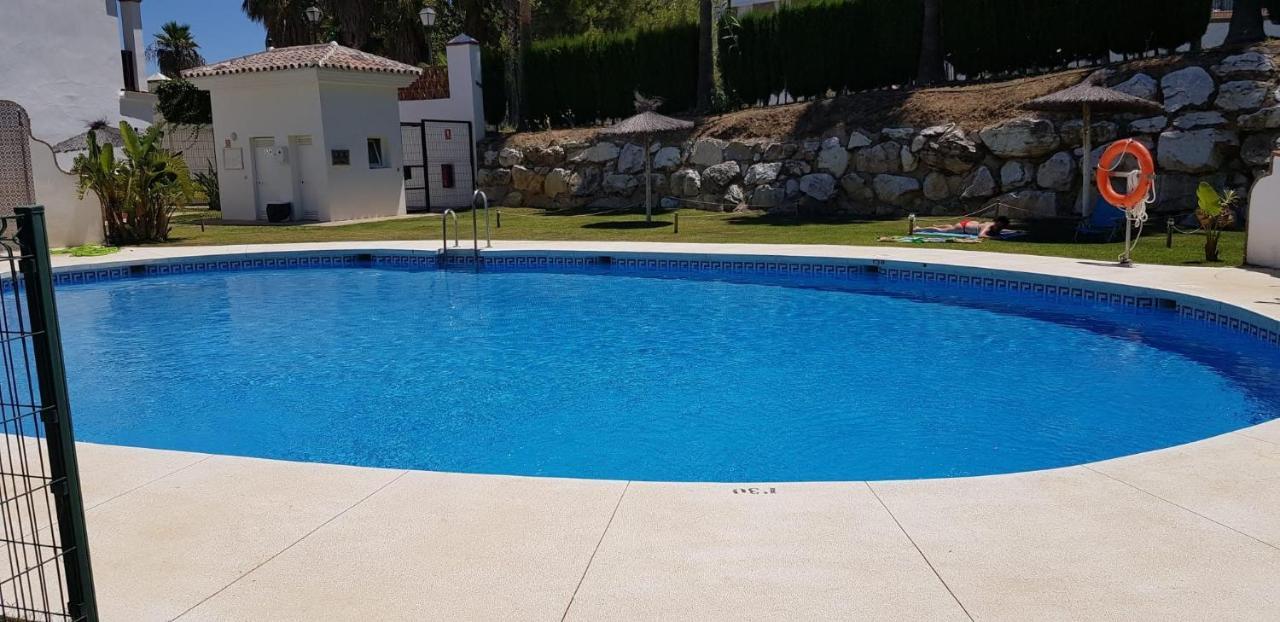 Appartement Tess Apartamento Ananda Lauro Golf à Alhaurín de la Torre Extérieur photo